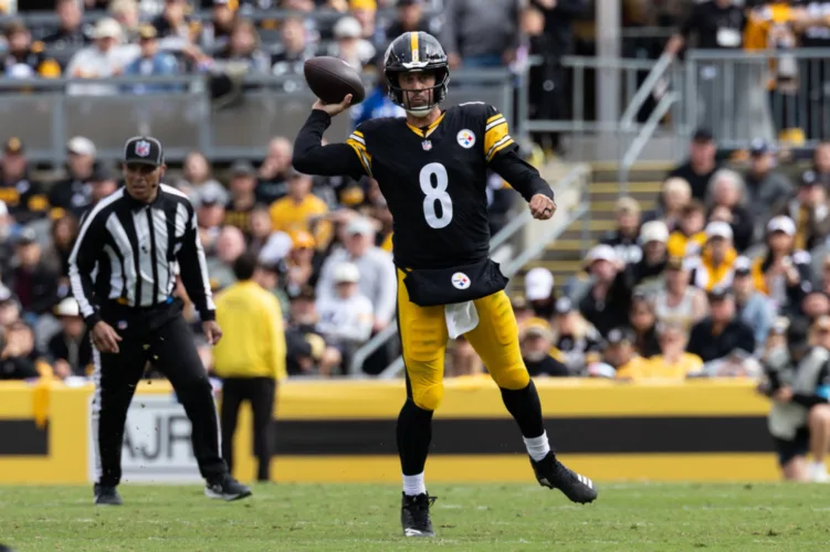 All eyes on Rodgers vs. Bowles when Steelers visit Bucs